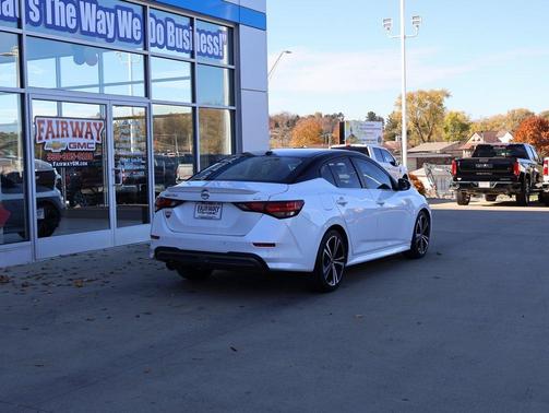 2020 Nissan Sentra SR