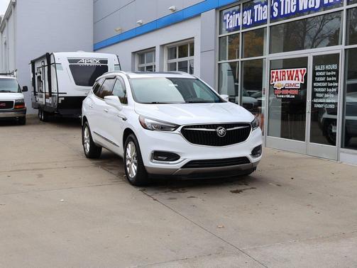 2021 Buick Enclave AWD Essence