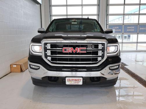Onyx Black 2018 GMC Sierra 1500 SLT