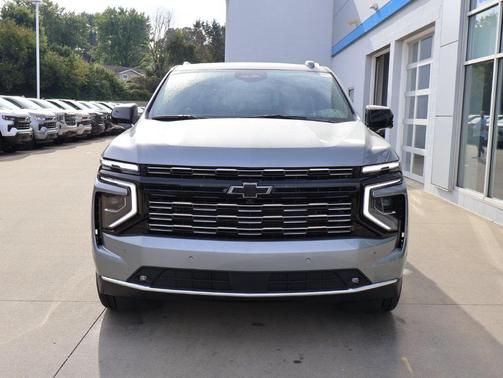 Sterling Gray Metallic 2027 Chevrolet Tahoe High Country
