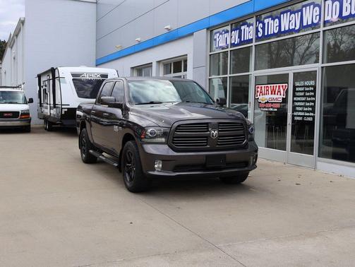 2016 RAM 1500 Sport