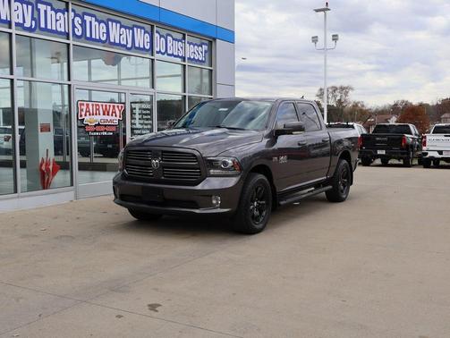 2016 RAM 1500 Sport