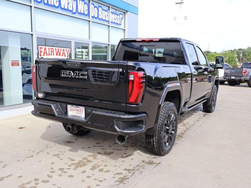 Onyx Black 2026 GMC Sierra 2500 Denali
