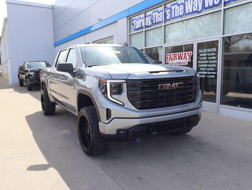 2023 GMC Sierra 1500 Elevation