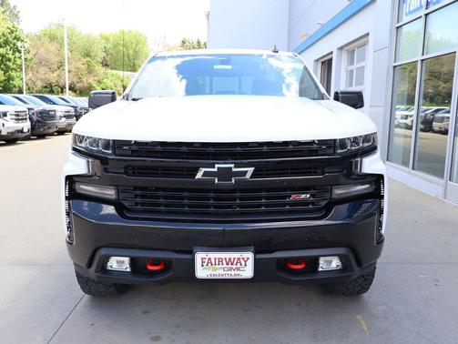 Summit White 2019 Chevrolet Silverado 1500 LT Trail Boss
