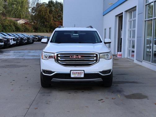2018 GMC Acadia SLE-2
