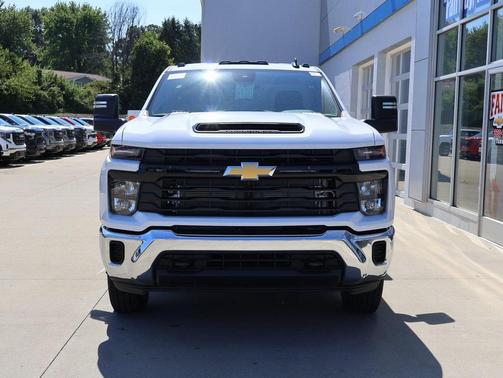 2025 Chevrolet Silverado 3500 WT