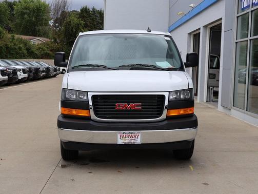 2025 GMC Savana 2500 Work Van