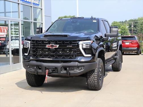 2024 Chevrolet Silverado 2500 4WD Crew Cab Standard Bed ZR2
