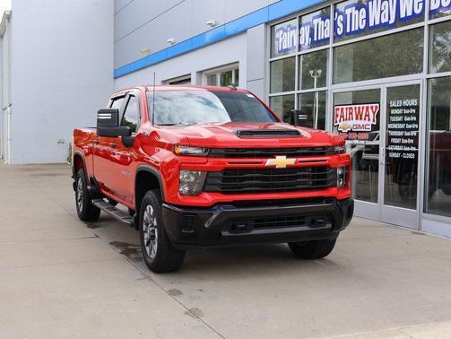 2024 Chevrolet Silverado 2500 Custom