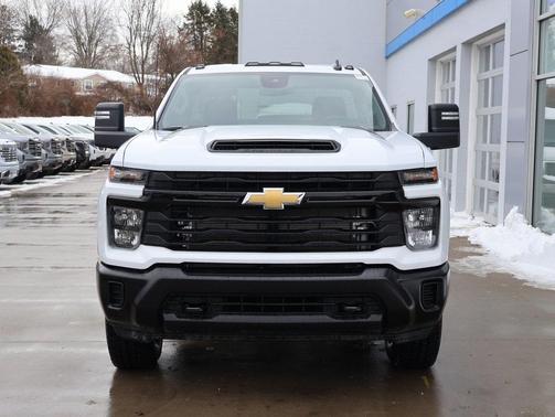 2026 Chevrolet Silverado 3500 WT
