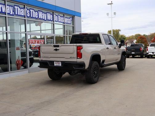2026 Chevrolet Silverado 2500 Crew Cab, Standard Bed, XR2, 4WD
