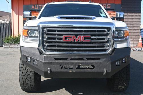 2019 GMC Sierra 2500 SLT