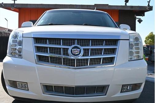 2014 Cadillac Escalade ESV Platinum Edition