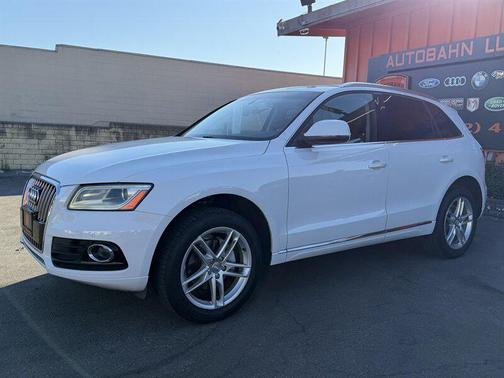 Ibis White 2013 Audi Q5 2.0T Premium Plus