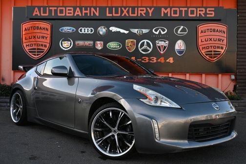 Gun Metallic 2013 Nissan 370Z Touring