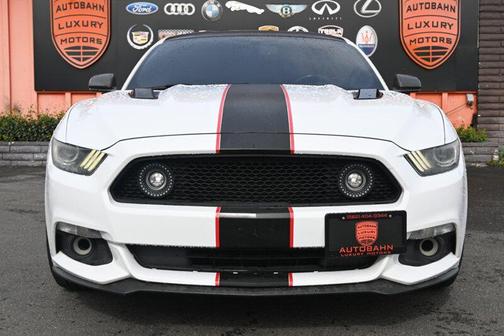 2015 Ford Mustang V6