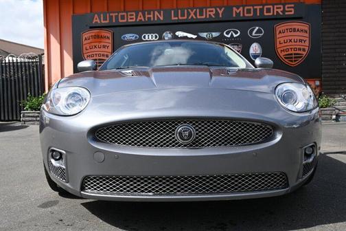 2009 Jaguar XKR Base