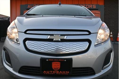 2016 Chevrolet Spark EV 1LT