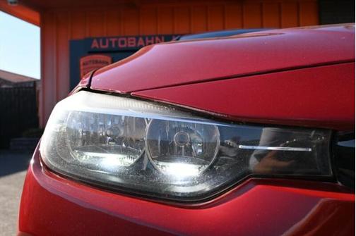 2017 BMW 330 330i