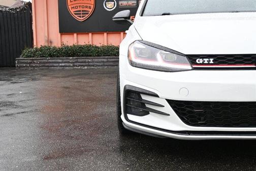 2018 Volkswagen Golf GTI 2.0T S 4-Door