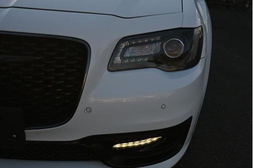 2022 Chrysler 300 S