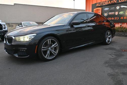 2016 BMW 740 740i
