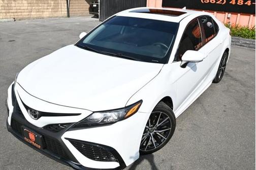 2021 Toyota Camry SE