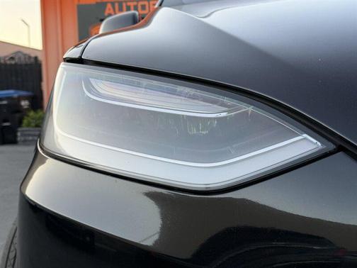 2017 Tesla Model X P100D