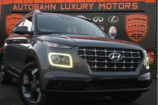 2020 Hyundai VENUE SEL