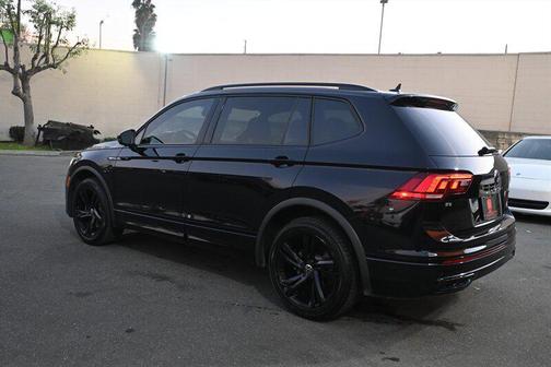2023 Volkswagen Tiguan 2.0T SE R-Line Black 4MOTION