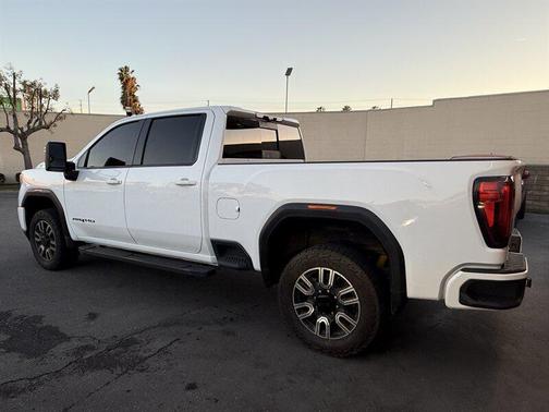 Summit White 2020 GMC Sierra 2500 AT4