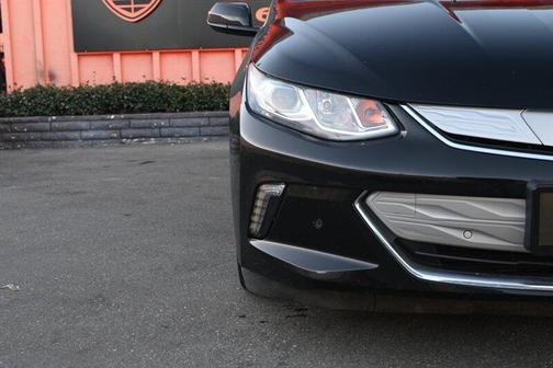 2018 Chevrolet Volt Premier
