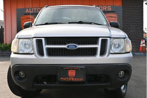 2004 Ford Explorer Sport Trac XLT
