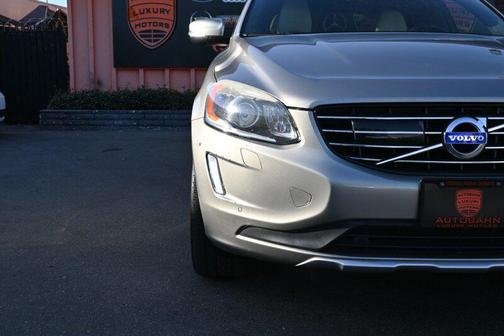 2015 Volvo XC60 T5 Platinum