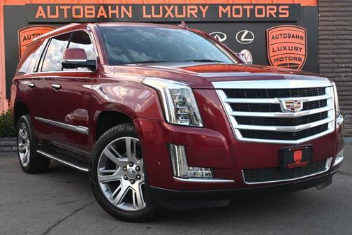 2018 Cadillac Escalade Luxury