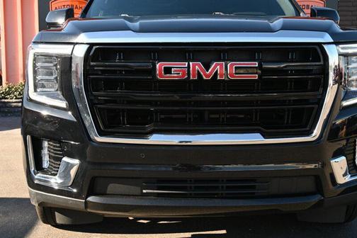 2022 GMC Yukon SLE