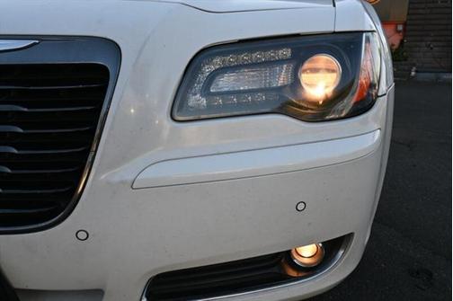 2014 Chrysler 300 S