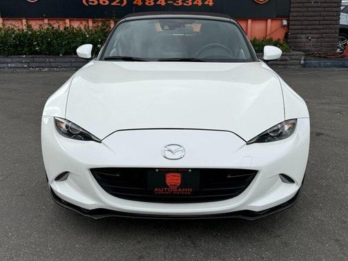 Snowflake White Pearl Mica 2018 Mazda MX-5 Miata Grand Touring