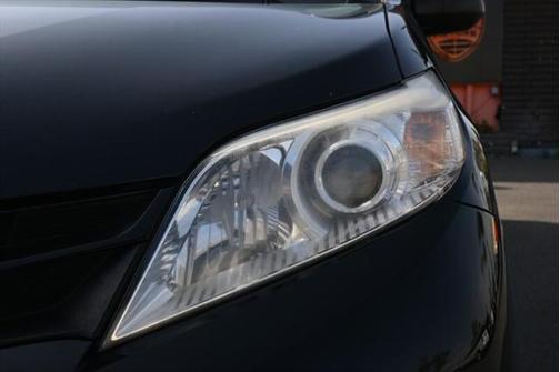 2019 Toyota Sienna SE