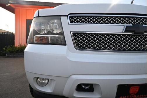 2014 Chevrolet Suburban 1500 LTZ
