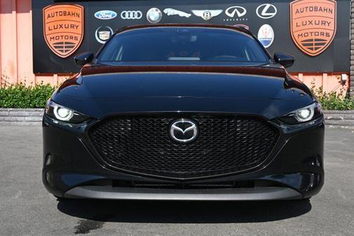 2022 Mazda Mazda3 FWD w/Premium Package