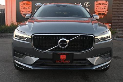2020 Volvo XC60 T5 Momentum