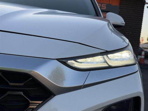 Quartz White 2019 Hyundai SANTA FE Limited 2.0T
