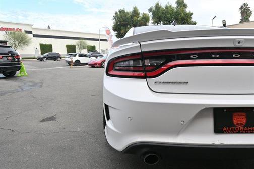 2016 Dodge Charger SRT 392