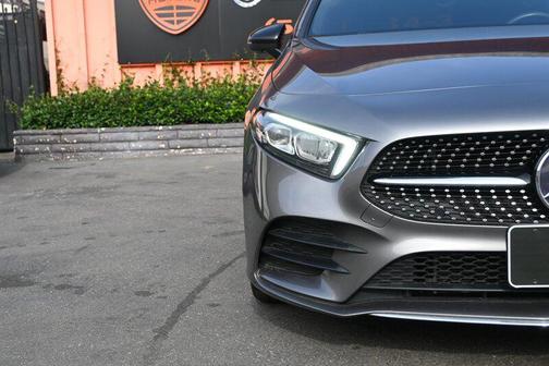 2020 Mercedes-Benz A-Class A 220