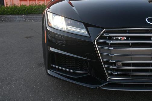 2016 Audi TTS 2.0T