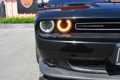 2016 Dodge Challenger R/T Scat Pack