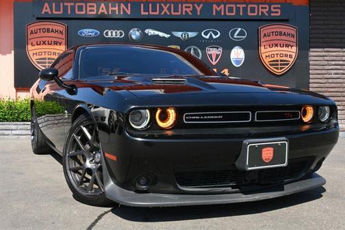 2016 Dodge Challenger R/T Scat Pack