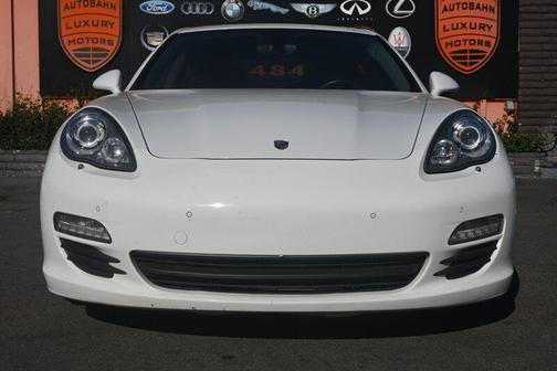 2013 Porsche Panamera 4